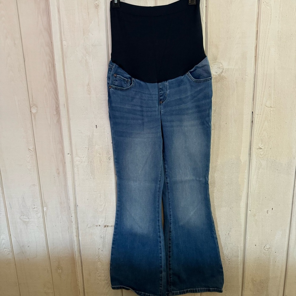Sonoma Maternity Size 8 Blue Boot Cut Jeans
Like NEW